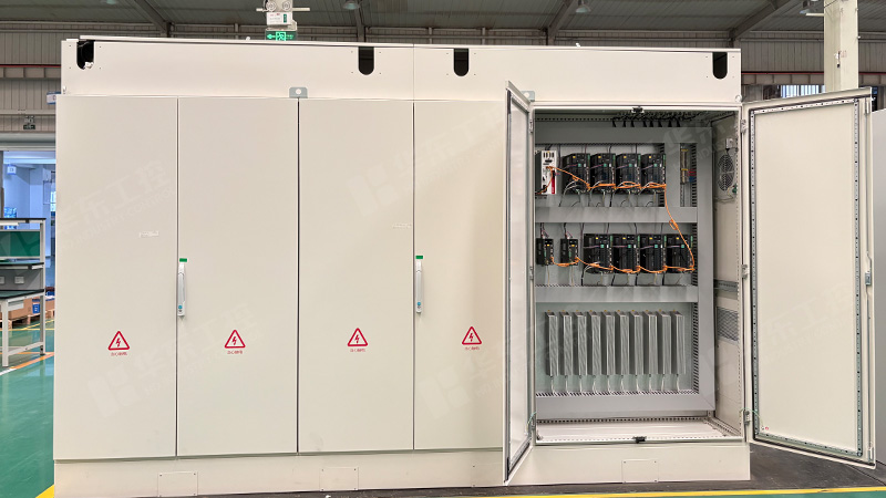 伺服柜05 伺服柜05