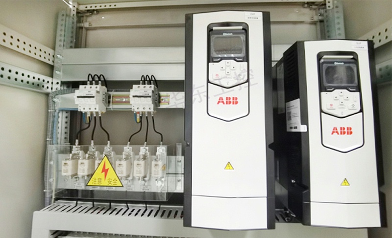 變頻柜細(xì)節(jié) 變頻柜細(xì)節(jié)