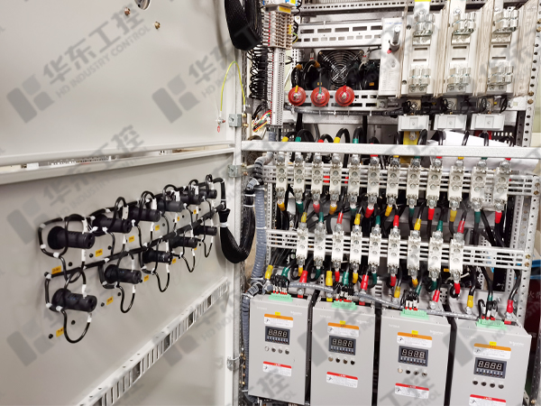 電容補償柜細節(jié) 電容補償柜細節(jié)