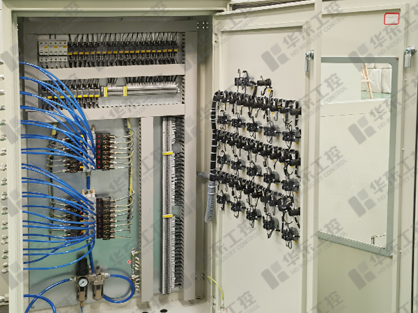 控制箱細(xì)節(jié) 控制箱細(xì)節(jié)