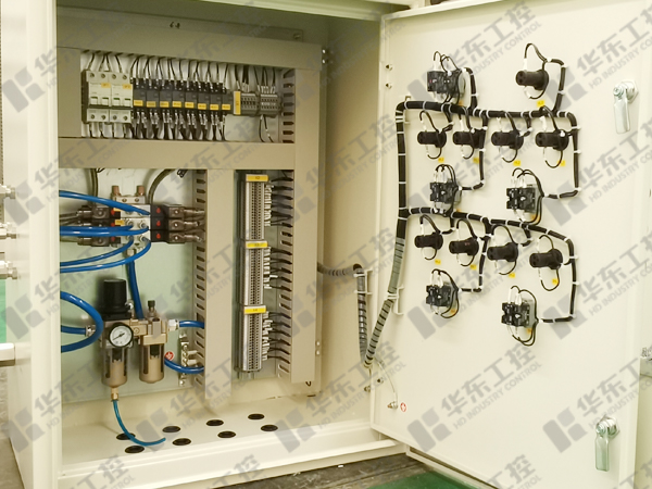 控制箱細(xì)節(jié) 控制箱細(xì)節(jié)