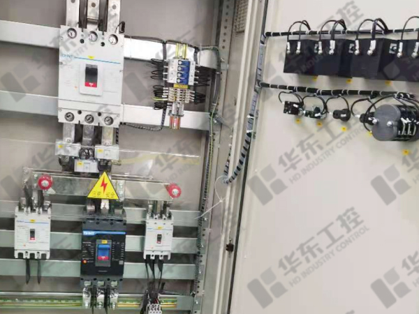 動力配電柜細節 動力配電柜細節