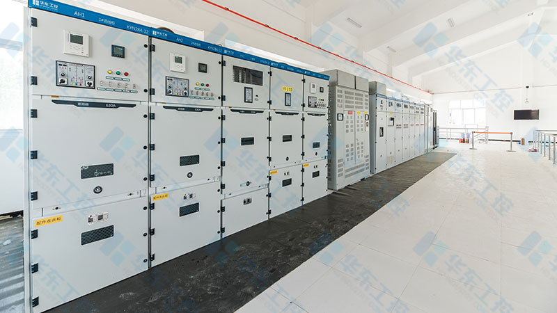 華東工控-高低壓配電柜施工現(xiàn)場 華東工控-高低壓配電柜施工現(xiàn)場