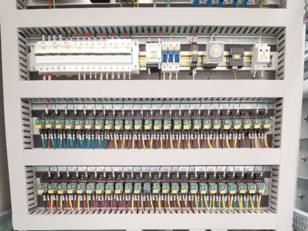 低壓柜細節 低壓柜細節