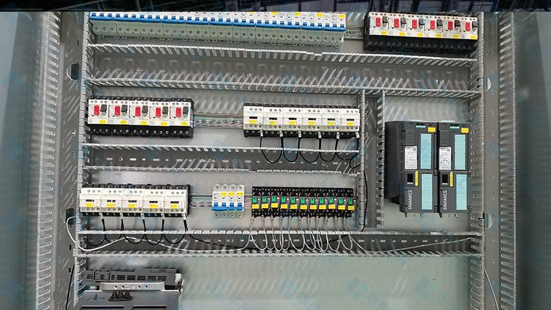 華東工控-電氣控制柜細節 華東工控-電氣控制柜細節
